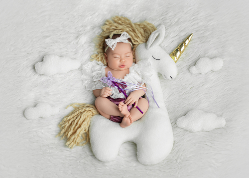 Ньюборн позировка